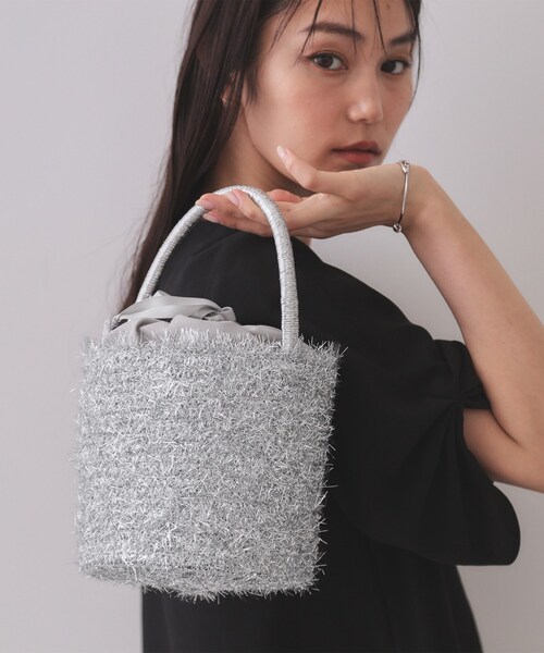 OPAQUE.CLIP（オペークドットクリップ）の「ラメバスケット調バケットバッグ（ハンドバッグ・レディース・ブラック/シルバー・00）」の12枚目の写真