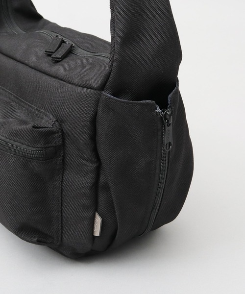 A.M.S.（エーエムエス）の「fulcro フルクロ 撥水 6ポケット ショルダーバッグ コンプリート A5サイズ収納対応 Cityシリーズ（ショルダーバッグ・メンズ・ブラック・FREE）」の13枚目の写真