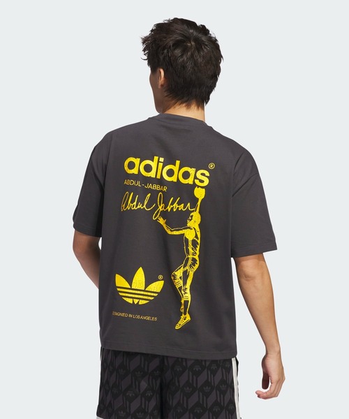 韓国人気 [adidas] カリームスカイフック 半袖 Tシャツ(2color) adidas（アディダス）の「カリーム スカイフック 半袖Tシャツ