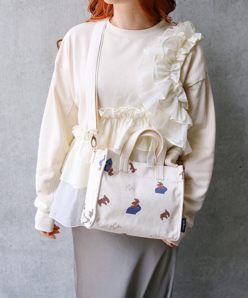 ACCOMMODE（アコモデ）の「エリクリン/スクエアミニショルダー（ショルダーバッグ・レディース・グレー/ベージュ/アイボリー・FREE）」の15枚目の写真