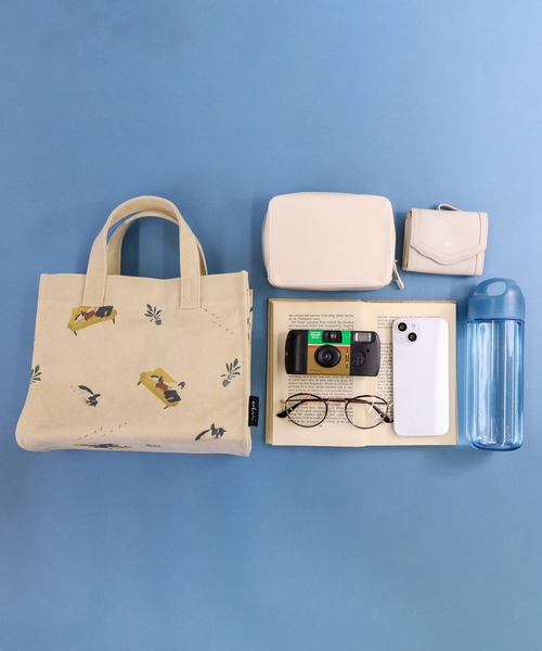 ACCOMMODE（アコモデ）の「エリクリン/スクエアミニショルダー（ショルダーバッグ・レディース・グレー/ベージュ/アイボリー・FREE）」の18枚目の写真