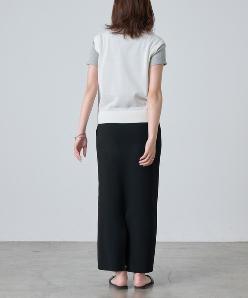 COLONY 2139（コロニートゥーワンスリーナイン）の「WEB限定 / ニットボタンベスト（ベスト・レディース・ブラック/オフホワイト/グレー・FREE）」の10枚目の写真