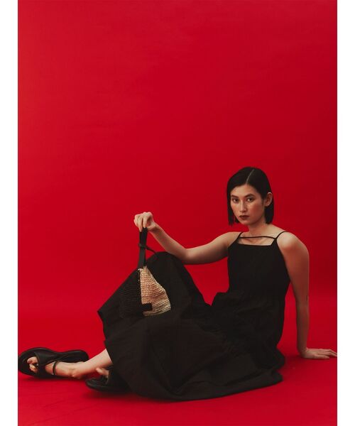 UN3D.（アンスリード）の「BICOLOR RAFFIA MINI BAG / バイカラーラフィアミニバッグ（ハンドバッグ・レディース・ブラック/オレンジ・FREE）」の6枚目の写真