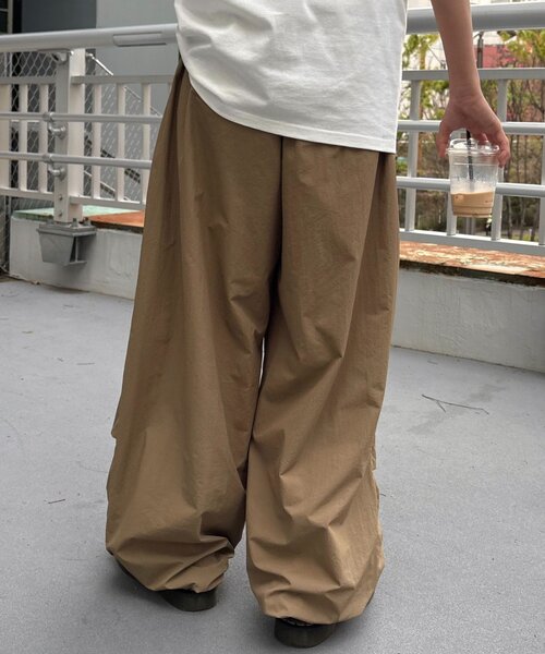 CIAOPANIC TYPY(チャオパニックティピー)の「【UNISEX】ナイロン切り替えパンツ(その他パンツ・レディース・ホワイト/ブラック/カーキ/グレー・MEDIUM/LARGE)」の9枚目の写真