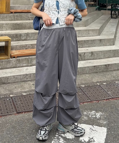 CIAOPANIC TYPY(チャオパニックティピー)の「【UNISEX】ナイロン切り替えパンツ(その他パンツ・レディース・ホワイト/ブラック/カーキ/グレー・MEDIUM/LARGE)」の3枚目の写真