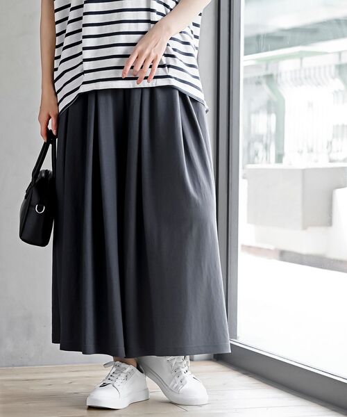 rps（アールピーエス）の「接触冷感ツータックワイドパンツ（その他パンツ・レディース・チャコールグレー/ブラック/グレイッシュベージュ/ライトカーキ・M）」の9枚目の写真