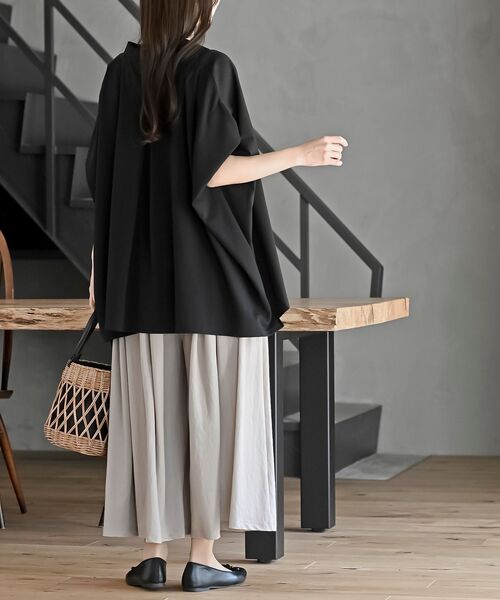 rps（アールピーエス）の「接触冷感ツータックワイドパンツ（その他パンツ・レディース・チャコールグレー/ブラック/グレイッシュベージュ/ライトカーキ・M）」の15枚目の写真