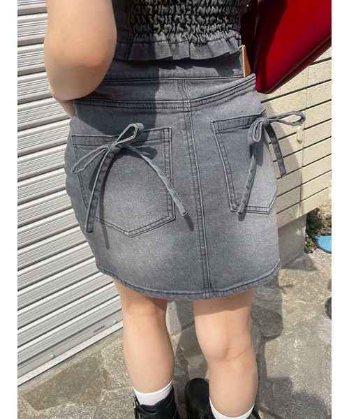 EVRIS(エヴリス)の「クロスウエストリボンデニムミニスカート(デニムスカート・レディース・ブラック/インディゴブルー・SMALL/MEDIUM)」の19枚目の写真
