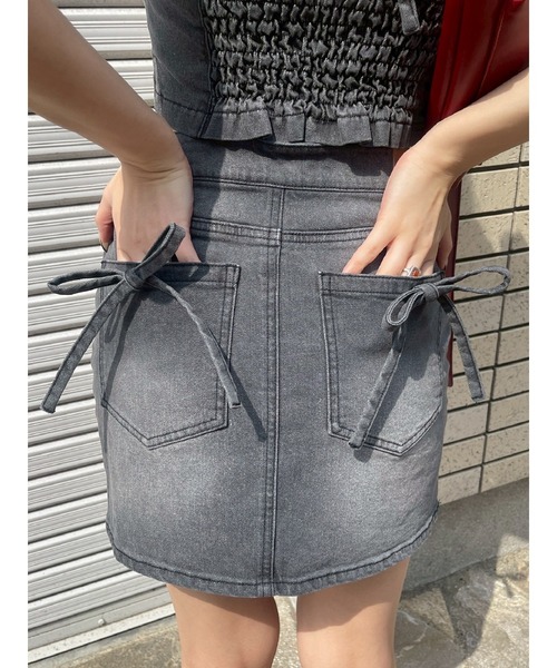 EVRIS(エヴリス)の「クロスウエストリボンデニムミニスカート(デニムスカート・レディース・ブラック/インディゴブルー・SMALL/MEDIUM)」の20枚目の写真
