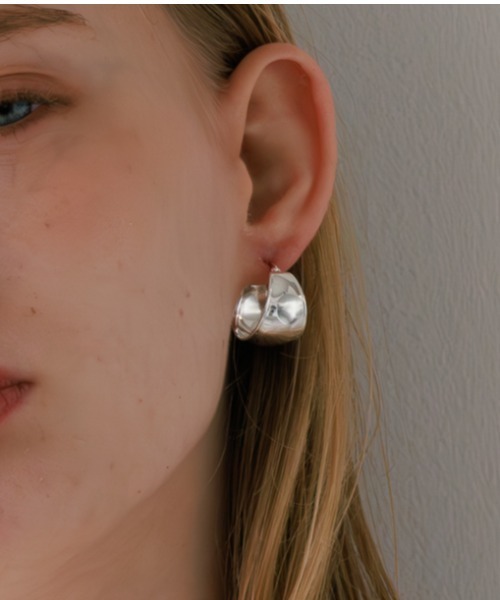 ピアス（両耳用）│1page｜通常価格とセール価格│STYLEDOOR