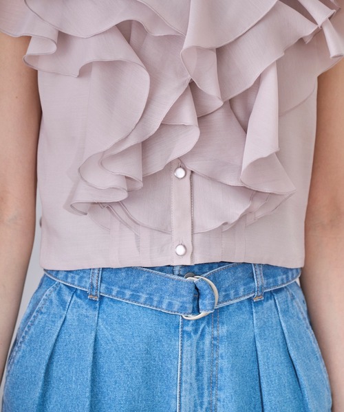 31 Sons de mode（トランテアン　ソン　ドゥ　モード）の「2025春夏新作 シアーフリルブラウス（シャツ/ブラウス・レディース・オフホワイト/ブラック/カーキ/ライトグレー・ﾌﾘ-）」の8枚目の写真