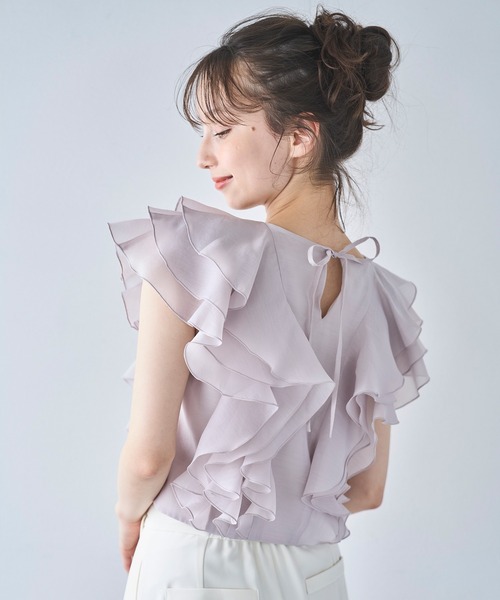 31 Sons de mode（トランテアン　ソン　ドゥ　モード）の「2025春夏新作 シアーフリルブラウス（シャツ/ブラウス・レディース・オフホワイト/ブラック/カーキ/ライトグレー・ﾌﾘ-）」の21枚目の写真