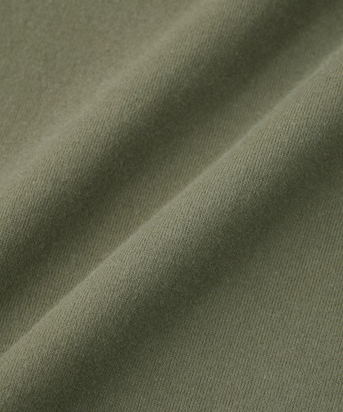 X-girl(エックスガール)の「LEOPARD STAR L/S BABY TEE(Tシャツ/カットソー・レディース・ブラック/オリーブ/ベージュ・M/S)」の4枚目の写真