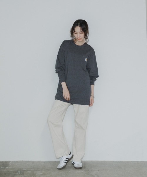Carhartt(カーハート)の「Carhartt/カーハート WORKER POCKET LS T-SHIRTS ロングスリーブT ビッグシルエット 長袖 ロンT 秋服 2026年秋冬(Tシャツ/カットソー・メンズ・チャコール/ヘザーグレー/ブラック/バーガンディー/ダークブラウン/ホワイト/ネイビー・S/L/M/XL)」の11枚目の写真