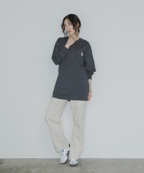 Carhartt(カーハート)の「Carhartt/カーハート WORKER POCKET LS T-SHIRTS ロングスリーブT ビッグシルエット 長袖 ロンT 秋服 2026年秋冬(Tシャツ/カットソー・メンズ・チャコール/ヘザーグレー/ブラック/バーガンディー/ダークブラウン/ホワイト/ネイビー・S/L/M/XL)」の13枚目の写真
