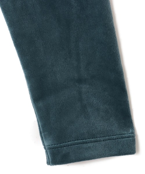 adidas(アディダス)の「adidas Essentials Velvet Fitted Track Top / アディダス エッセンシャルズ ベルベット フィッティド トラックトップ(ジャージ・レディース・グリーン・S/L/M)」の5枚目の写真