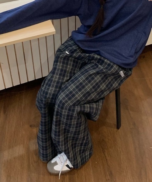 SHEPP（シープ）の「ワンポイントダブルウエストチェックパンツ（スラックス・レディース・グレー・M/L）」の6枚目の写真