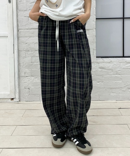 SHEPP（シープ）の「ワンポイントダブルウエストチェックパンツ（スラックス・レディース・グレー・M/L）」の14枚目の写真