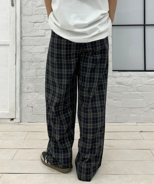SHEPP（シープ）の「ワンポイントダブルウエストチェックパンツ（スラックス・レディース・グレー・M/L）」の17枚目の写真