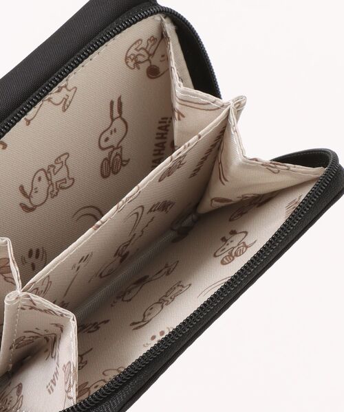 PEANUTS＆Co.三つ折り財布ブラック中古 PEANUTS/ピーナッツ コンパクト三つ折り財布（財布）｜PEANUTS