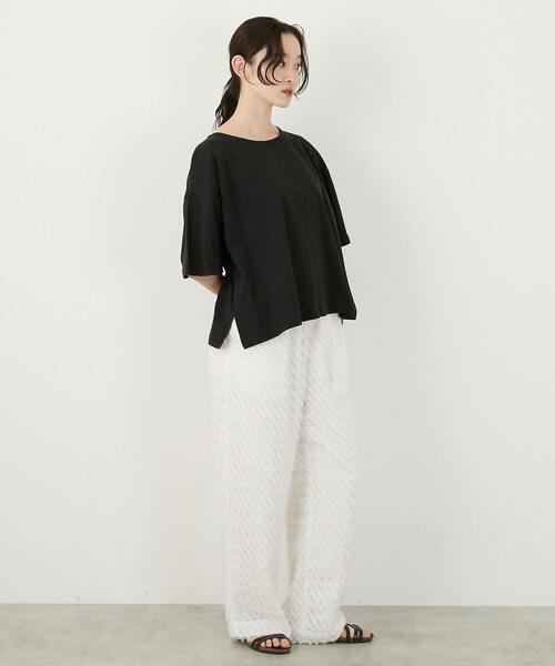 LOGEMENT DE CLAIRE(ロジュモンドクレール)の「バックリボン5分袖プルオーバー(Tシャツ/カットソー・レディース・ブラック/オフホワイト/ブルー・FREE)」の4枚目の写真