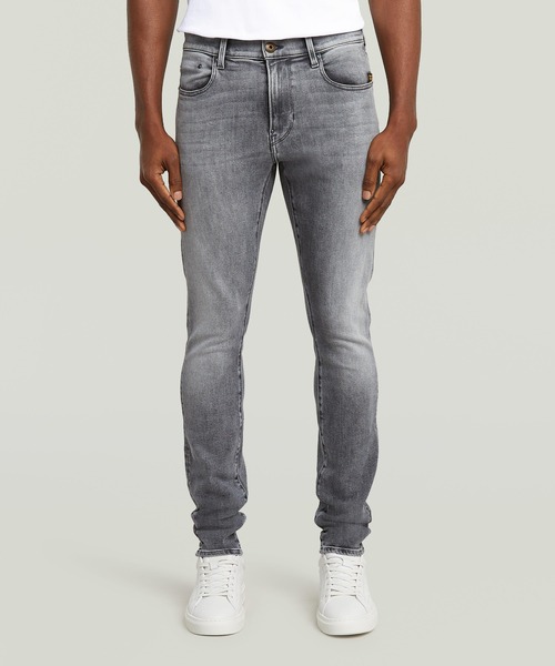 G-STAR(ジースター)の「REVEND FWD SKINNY JEANS/ヴィンテージライクストレッチスキニージーンズ(デニムパンツ・メンズ・ブラック系その他・28/30/30/30/33/30/31/30/32/30/30/32/29/32/29/30/34/32/33/32/32/32/34/30)」の1枚目の写真