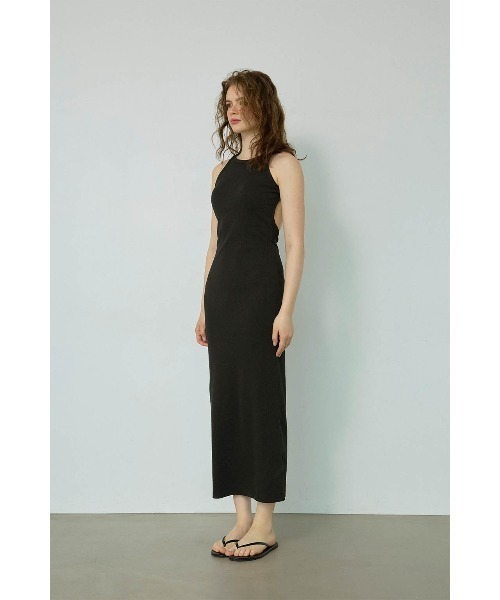 ALEXIA STAM(アリシアスタン)の「Wellness Open Back Rib Long Dress /パッドinオープンバックロングドレス(ワンピース・レディース・チャコールグレー/テラコッタ/サンドベージュ/ブラック/カーキ・S/M/L)」の6枚目の写真