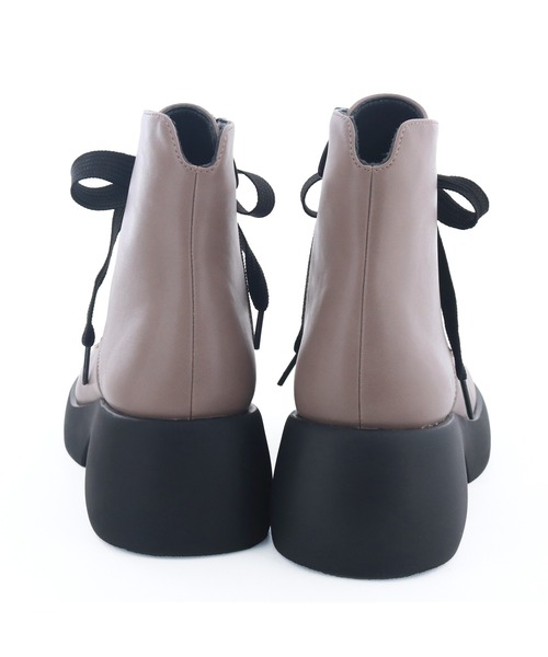 byあしながおじさん(バイアシナガオジサン)の「厚底レースアップブーツ 8710617(ブーツ・レディース・アイボリー/ダークベージュ/ブラック・S/M/L/LL)」の5枚目の写真