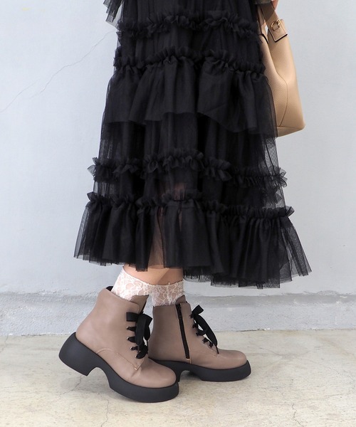 byあしながおじさん(バイアシナガオジサン)の「厚底レースアップブーツ 8710617(ブーツ・レディース・アイボリー/ダークベージュ/ブラック・S/M/L/LL)」の10枚目の写真