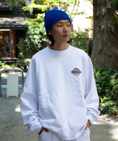 APPLEBUM（アップルバム）の「Wappen Crew Sweat（スウェット・メンズ・スミクロ/ネイビー/ホワイト/レッド系その他・MEDIUM/LARGE/X-LARGE/XX-LARGE）」の2枚目の写真