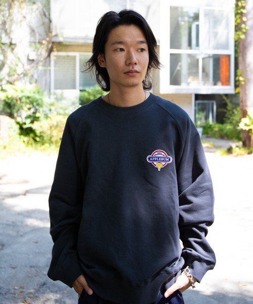 APPLEBUM（アップルバム）の「Wappen Crew Sweat（スウェット・メンズ・スミクロ/ネイビー/ホワイト/レッド系その他・MEDIUM/LARGE/X-LARGE/XX-LARGE）」の3枚目の写真