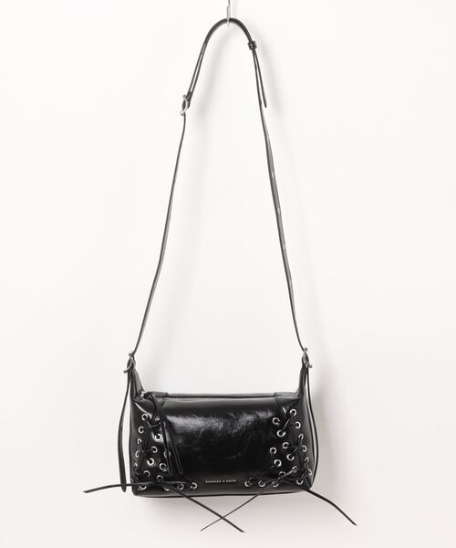 CHARLES & KEITH（チャールズ & キース）の「Xylia ザイリア グロメットレースアップショルダーバッグ（ショルダーバッグ・レディース・スミクロ/ピンク系その他・M）」の14枚目の写真
