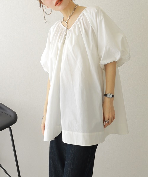 LAULEN(ローレン)の「cotton volume sleeve blouse /コットンギャザーボリュームスリーブブラウス(シャツ/ブラウス・レディース・ブラック/ホワイト・FREE)」の1枚目の写真