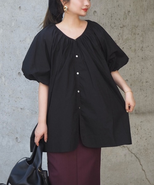 LAULEN(ローレン)の「cotton volume sleeve blouse /コットンギャザーボリュームスリーブブラウス(シャツ/ブラウス・レディース・ブラック/ホワイト・FREE)」の2枚目の写真