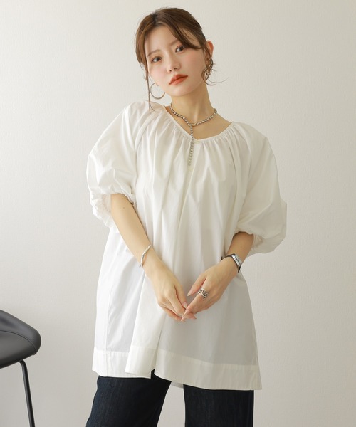 LAULEN(ローレン)の「cotton volume sleeve blouse /コットンギャザーボリュームスリーブブラウス(シャツ/ブラウス・レディース・ブラック/ホワイト・FREE)」の3枚目の写真