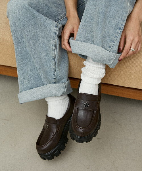 MARY QUANT × PUBLUX/マリークワント 厚底 ローファー MARY QUANT/フラワーモチーフ 厚底 ローファー 限定展開｜Daytona Park