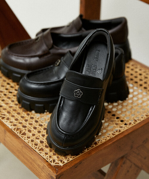 MARY QUANT × PUBLUX/マリークワント 厚底 ローファー MARY QUANT × PUBLUX/マリークワント フラワーモチーフ 厚底