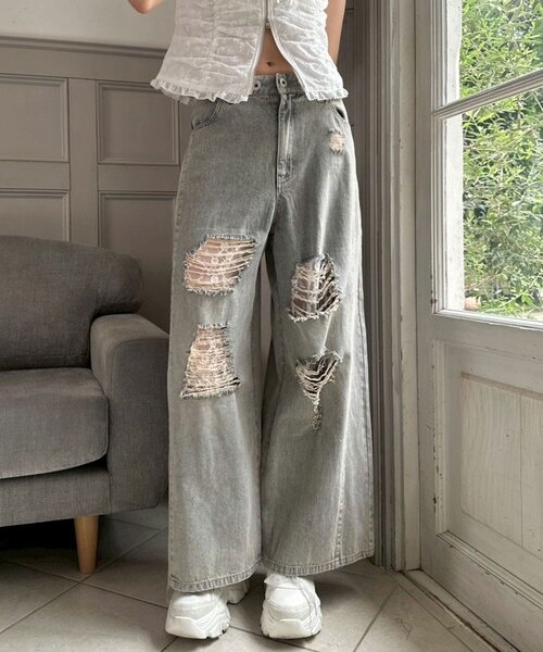 OLIVE des OLIVE(オリーブデオリーブ)の「ワイドデニムパンツ(デニムパンツ・レディース・ブルー/ブラック・MEDIUM/SMALL)」の12枚目の写真