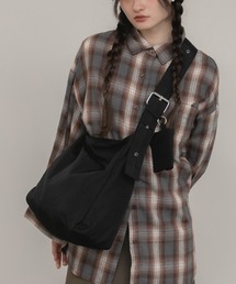 HEILIS（ヘイリス）の「ナイロンベルトショルダーバッグ/A4 ベルトバッグ ナイロン 黒 白 赤 ブラック アイボリー ホワイト レッド ショルダーバッグ ノームコア カジュアル 韓国 シティガール 通勤 推し活グッズ収納 イベント ノートパソコン トラベルバッグ（メッセンジャーバッグ）」