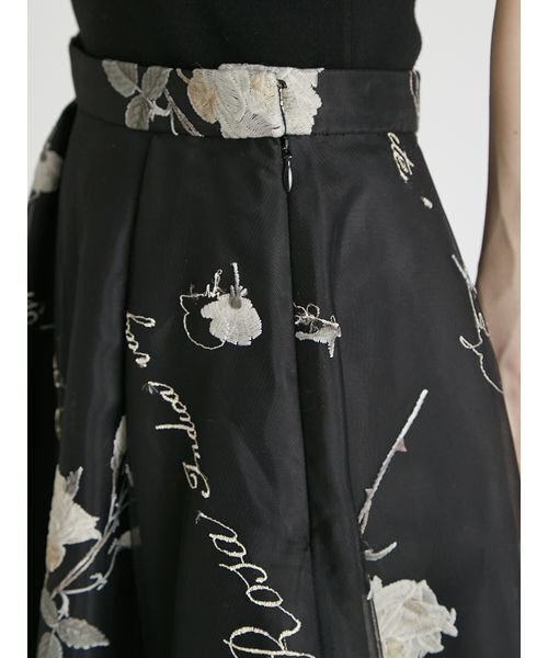 【CELFORD×P.J. REDOUTEコラボ】 Rosa刺繍チュールスカート CELFORD×P.J. REDOUTEコラボ】 Rosa刺繍チュールスカート(SKIRT