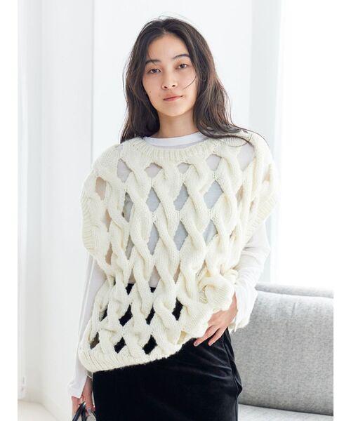 Ungrid（アングリッド）の「透かし編みデザインハンドニットベスト（ニット/セーター・レディース・オフホワイト/パープル/ブラウン・FREE）」の11枚目の写真