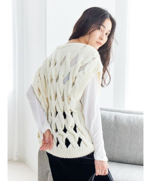 Ungrid（アングリッド）の「透かし編みデザインハンドニットベスト（ニット/セーター・レディース・オフホワイト/パープル/ブラウン・FREE）」の12枚目の写真