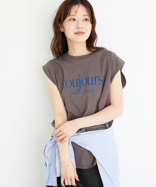 le.coeur blanc(ルクールブラン)の「toujoursロゴプリントフレンチTシャツ(Tシャツ/カットソー・レディース・ブラック系その他/ブルー系その他2/ピンク系その他2・38)」の6枚目の写真