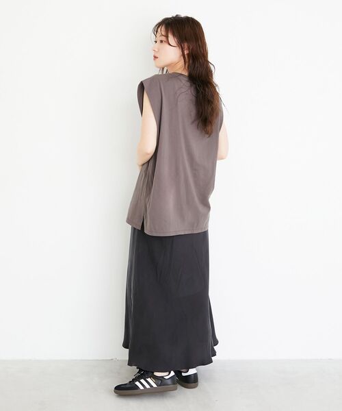 le.coeur blanc(ルクールブラン)の「toujoursロゴプリントフレンチTシャツ(Tシャツ/カットソー・レディース・ブラック系その他/ブルー系その他2/ピンク系その他2・38)」の12枚目の写真