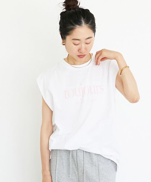 le.coeur blanc(ルクールブラン)の「toujoursロゴプリントフレンチTシャツ(Tシャツ/カットソー・レディース・ブラック系その他/ブルー系その他2/ピンク系その他2・38)」の17枚目の写真