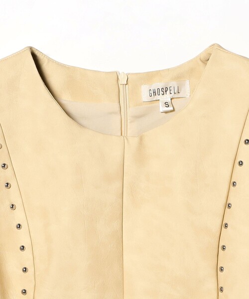 GHOSPELL(ゴスペル)の「GHOSPELL / Fifi Studded Mini Dress(ワンピース・レディース・イエロー・SMALL)」の3枚目の写真