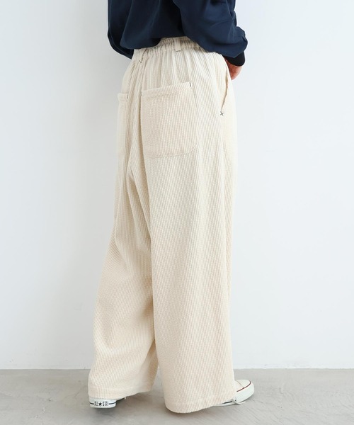 l'atelier du savon（アトリエドサボン）の「6Wコーデュロイ　ちょいまるパンツ（その他パンツ・レディース・アイボリー/サックスブルー/ダークブラウン・FREE）」の17枚目の写真