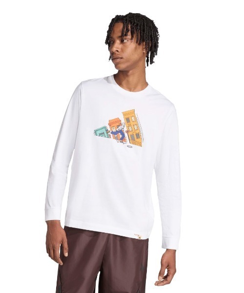 adidas(アディダス)の「【別注】アディダス adidas ドゥードゥルハントスケート長袖グラフィックTシャツ 限定コラボ(Tシャツ/カットソー・メンズ・ホワイト/ダークグリーン/ブラック・S/M/L/LL/3L)」の2枚目の写真