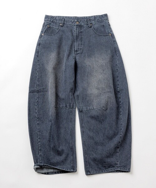 FREAK'S STORE（フリークスストア）の「ワイドシルエット カーブデニムパンツ ワンウォッシュ（デニムパンツ・メンズ・ブラック/ネイビー/ブルー/ライトグレー・LARGE/SMALL/MEDIUM）」の10枚目の写真