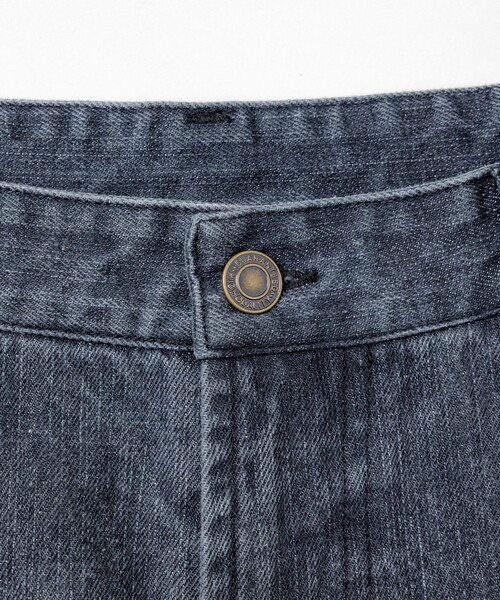 FREAK'S STORE（フリークスストア）の「ワイドシルエット カーブデニムパンツ ワンウォッシュ（デニムパンツ・メンズ・ブラック/ネイビー/ブルー/ライトグレー・LARGE/SMALL/MEDIUM）」の12枚目の写真